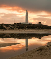 El atardecer ms espectacular en los Caos de Meca y el Faro de Trafalgar 