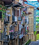 Hondarribia es el pueblo ms bonito de Espaa para visitar en septiembre