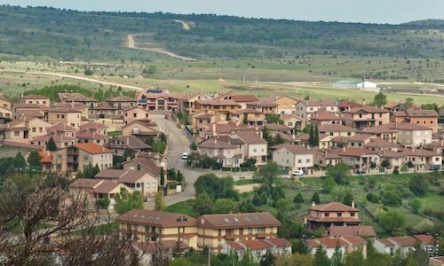 Dos rutas adaptadas para bicicletas de montaa recorrern Prdena en Segovia  