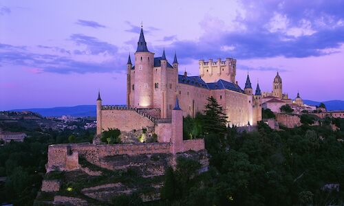 Ruta de ecoturismo por los mejores castillos de ensueo de Espaa 