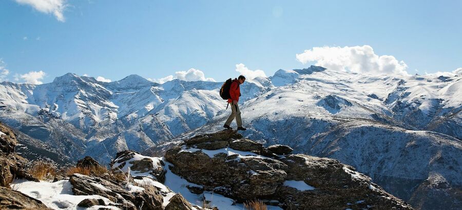 Andaluca presenta la Gua de Ecoturismo de Sierra Nevada 