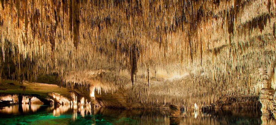 Cueva del Drach