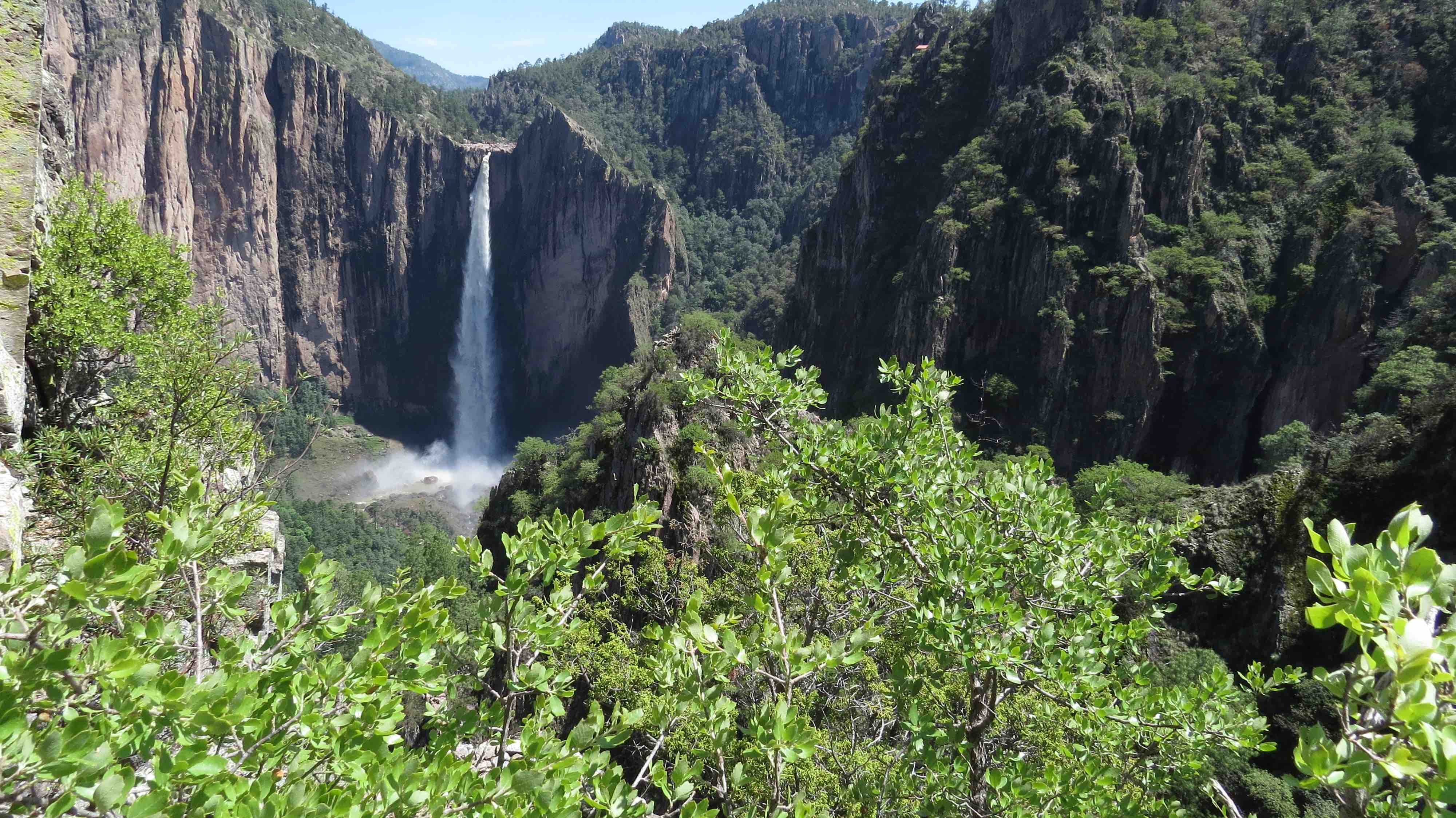 Cascada de Basaseachi, México 
