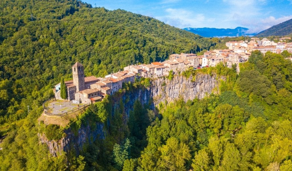 Castellfullit de La Roca (Girona) 
