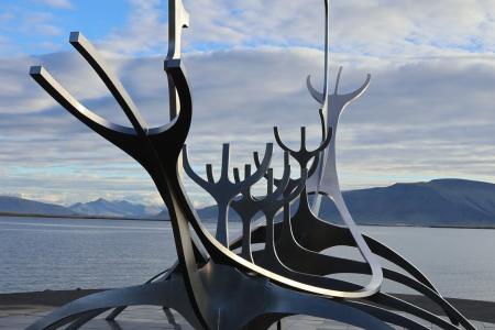 el viajero del sol reikiavik