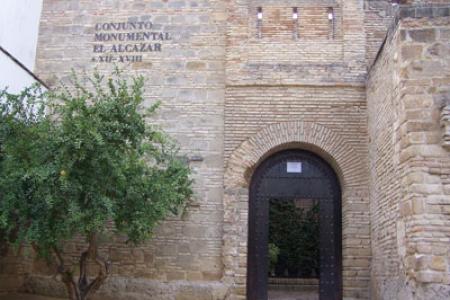 Entrada al Conjunto Monumental del Alcázar