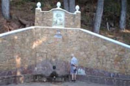 Fuente El Cañar o Divina Pastora