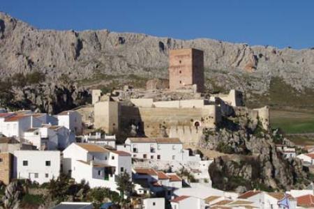 Vistas de Cañete la Real.