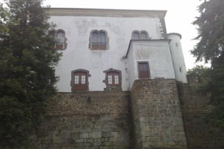 Castelo Velho, fachada posterior.