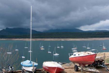 Vistas del Embalse del Atazar desde Cervera.
