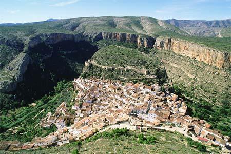 Vista aerea de Chulilla. Vista aerea de Chulilla.