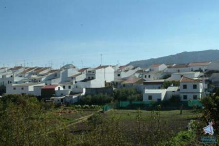 Vistas de Cuevas del Becerro.