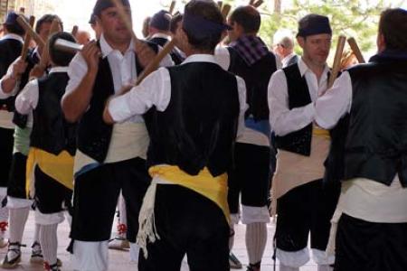 Dance en Valfonda de Santa Ana.