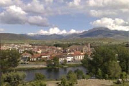 Vistas de El Barco con la Iglesia