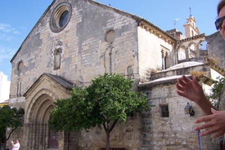 Iglesia de San Dionisio en la plaza de la Asunción