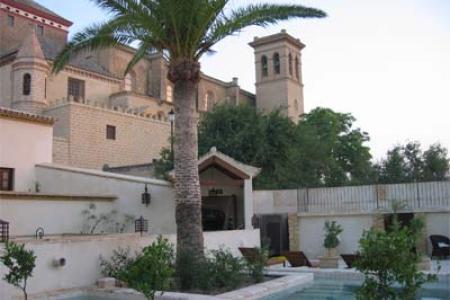 Patio interior de la Colegiata de Osuna.