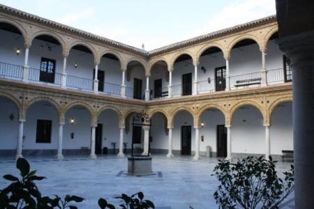 Patio de la Antigua Universidad de Osuna.