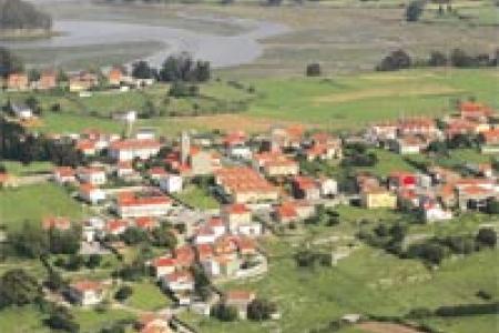 Pedreña desde las afueras.