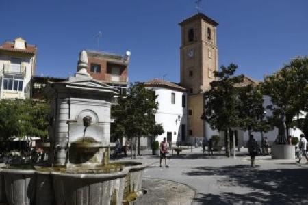 Plaza de Dúrcal, Granada.