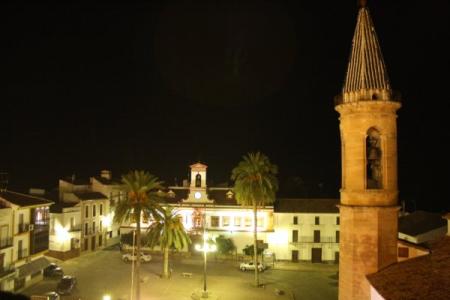 Plaza Mayor de Lopera desde el Castillo.