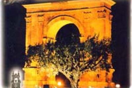 Arco del Triunfo (Arc de Barà) Arco del Triunfo (Arc de Barà)