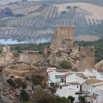 castillo Zuheros desde Sendero Río Bailón