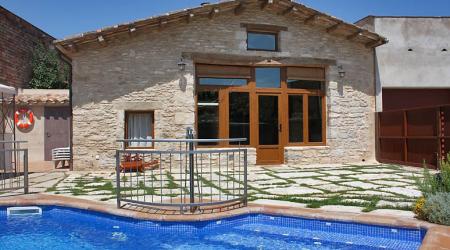 Casa Rural con Encanto La Cabanya