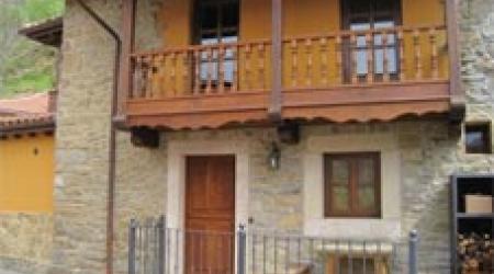 Casa de Aldea Mariana