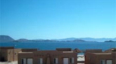 Los Vientos SPA & Resort