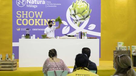 Chef Fabián León durante una jornada en Natura Málaga