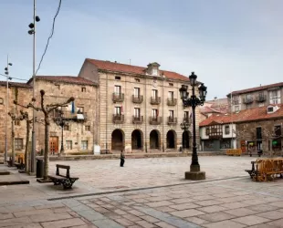 Plaza de Reinosa, Cantabria // Crédito: turismodecantabria