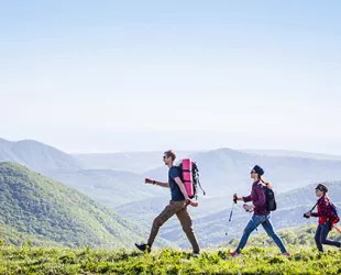Naturaleza en mayo para toda la familia: top de destinos Naturaleza en mayo para toda la familia: top de destinos